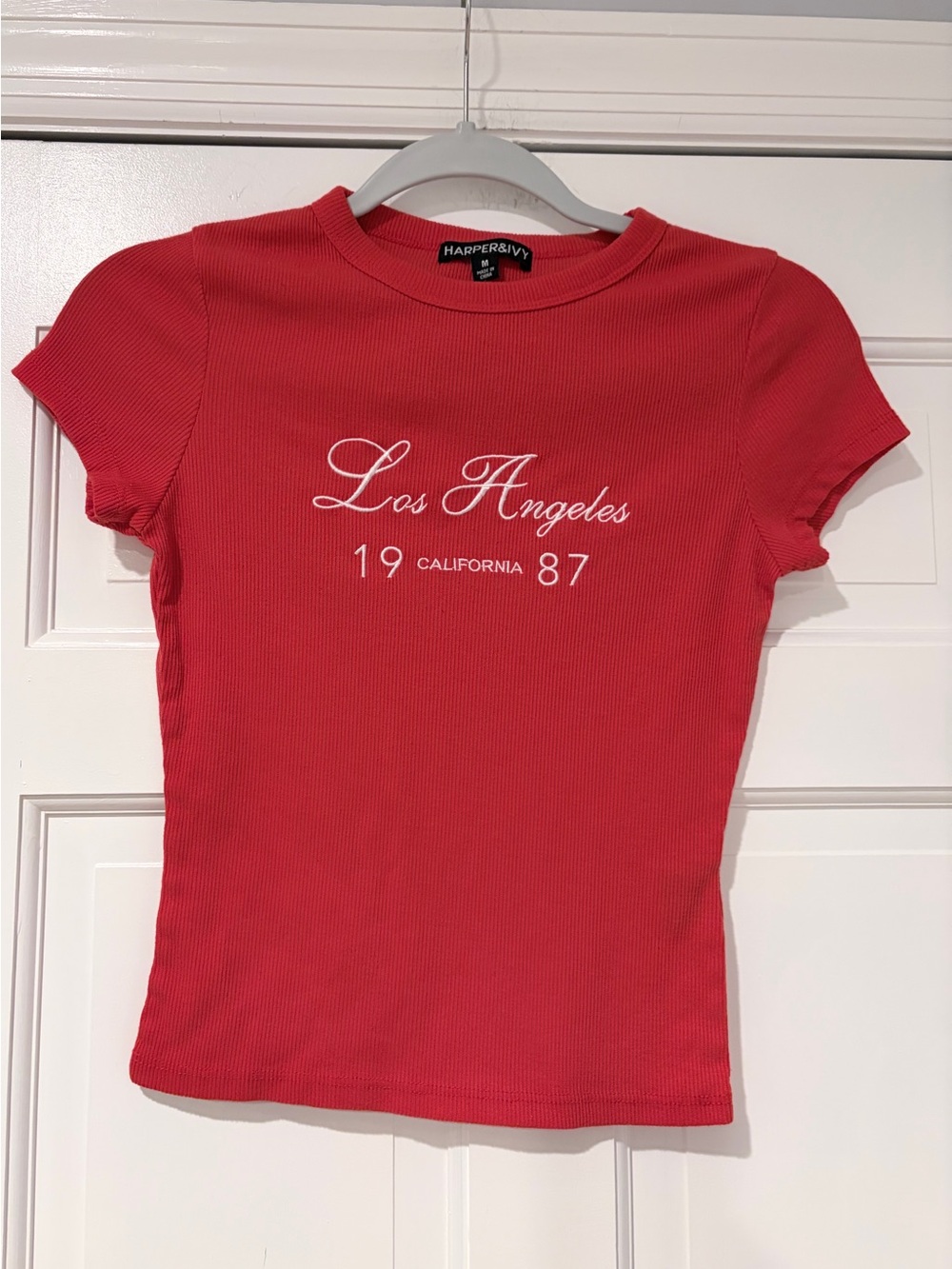 Harper & Ivy Red Ribbed 'Los Angeles 1987' Short Sleeve Tee